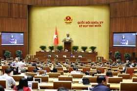 Ngày 11/11, Quốc hội tiếp tục thảo luận các dự án luật