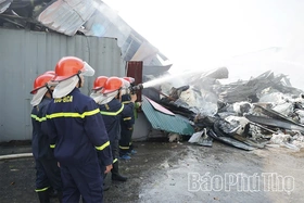 Cháy lớn tại nhà kho 01 tầng ở Công ty TNHH Tissue Linh An