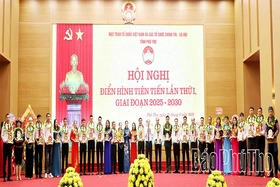 Phát huy sức mạnh khối đại đoàn kết toàn dân tộc, truyền thống văn hóa đất tổ, quyết tâm xây dựng tỉnh Phú Thọ phồn vinh, hạnh phúc