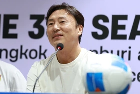 HLV U22 Lào đặt mục tiêu thắng Việt Nam hoặc Malaysia