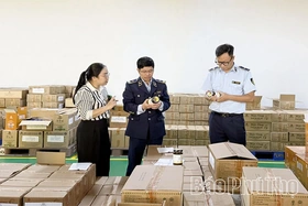 Đội Quản lý thị trường số 9 tăng cường công tác hậu kiểm an toàn thực phẩm