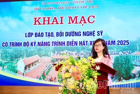 Khai mạc lớp đào tạo, bồi dưỡng nghệ sĩ có trình độ kỹ năng trình diễn hát Xoan
