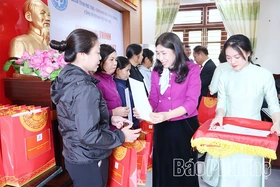 Mang cơ hội chăm sóc sức khỏe đến với người yếu thế