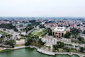 Phú Thọ siết chặt văn hóa công sở: “4 xin - 4 luôn”, không mặc quần bò, váy ngắn