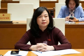 Tăng mức đóng bảo hiểm y tế từ 2027 để tiến tới miễn viện phí toàn dân