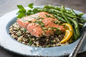 7 loại thực phẩm giảm cân tốt nhất giúp thân hình săn chắc sau 50 tuổi