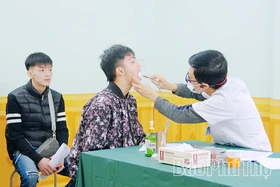 Bảo đảm chỉ tiêu giao quân