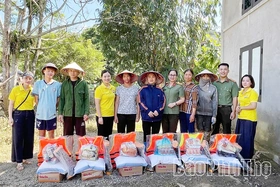 Lan tỏa yêu thương từ những trái tim trẻ