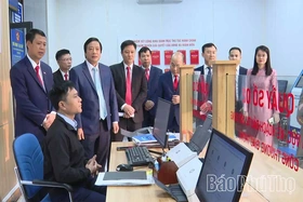 Phó Bí thư Tỉnh ủy Nguyễn Mạnh Sơn làm việc với Ban Thường vụ Đảng ủy xã Xuân Viên