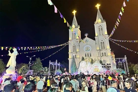 Rộn ràng đêm Giáng sinh