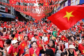 Đảng, Nhà nước tặng quà nhân dịp chào mừng Đại hội Đảng XIV và Tết Nguyên đán Bính Ngọ 2026