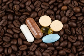 3 loại thực phẩm chức năng phổ biến có thể đang phá hỏng giấc ngủ của bạn