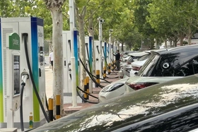 Trung Quốc xây dựng mạng lưới sạc xe điện lớn nhất thế giới