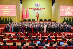 Bộ Chính trị Ban Bí thư, Ban Chấp hành Trung ương khóa XIV ra mắt Đại hội