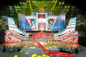 Trực tiếp: Chương trình nghệ thuật 