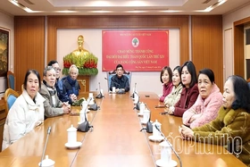 Chương trình văn nghệ chào mừng thành công Đại hội lần thứ XIV của Đảng và biểu dương người cao tuổi tiêu biểu