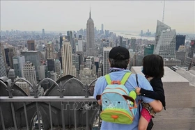 Hàng triệu du khách có thể “né” Mỹ vì đề xuất thu thập tài khoản mạng xã hội