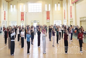 Phú Thọ tập huấn, thí điểm bài thể dục buổi sáng và giữa giờ cho học sinh tiểu học