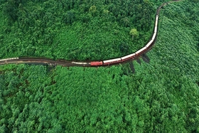 Du lịch xuyên Việt bằng tàu hỏa: Hành trình trải nghiệm chậm rãi và giàu cảm xúc