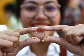 Mỗi lượng vàng quay đầu tăng trên 7 triệu đồng