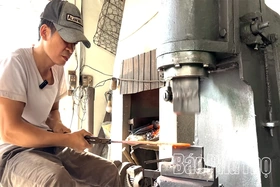 Giữ “những đóa hoa lửa” nghìn năm rực rỡ trong kỷ nguyên số