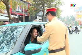 Xử lý hơn 4.000 trường hợp vi phạm nồng độ cồn trong ngày mùng 3 Tết