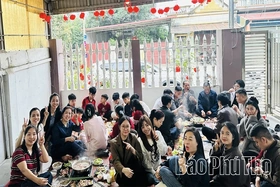 Mùng 1 Tết cha, mùng 2 Tết mẹ, mùng 3 Tết thầy