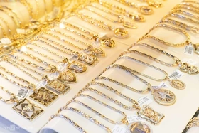 Mỗi lượng vàng tăng 2 triệu đồng ngày mùng 5 Tết