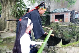 Tan Lac Commune Organizes Khu Che Temple Festival and Receives National Intangible Cultural Heritage Status