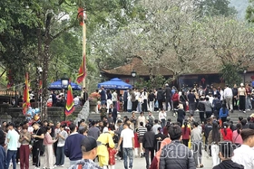 Tây Thiên: Hành trình chạm vào mây ngàn và cõi tịnh