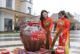 Rượu cần ngày Tết - men say của núi rừng