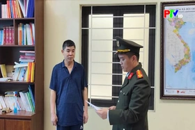 Khởi tố 2 đối tượng sản xuất, tiêu thụ giấy khám sức khỏe giả