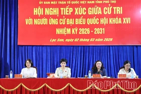 Các ứng cử viên đại biểu Quốc hội tiếp xúc, vận động tranh cử tại 8 xã khu vực Lạc Sơn