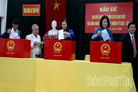 Cử tri tỉnh Phú Thọ đi bỏ phiếu đạt tỷ lệ 99,91%