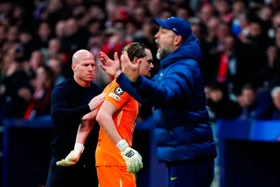 Những sai lầm đẩy Tottenham tới bờ vực xuống hạng