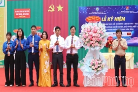 Hơn 800 đoàn viên thanh niên, học sinh tham gia Ngày hội tư vấn định hướng nghề nghiệp, giới thiệu việc làm