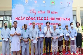 Bệnh viện Đa khoa Hòa Bình kỷ niệm 10 năm Ngày Công tác xã hội Việt Nam