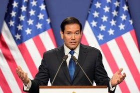 Mỹ: Eo biển Hormuz có thể mở lại “ngay lập tức” nếu Iran ngừng đe doạ hàng hải