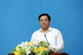 Triển khai quyết liệt, hiệu quả các nhiệm vụ, giải pháp, phấn đấu tăng trưởng hai con số