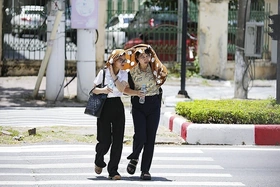 Thời tiết ngày 8/4: Nắng nóng gay gắt bao trùm nhiều khu vực, chiều tối xuất hiện mưa dông cục bộ