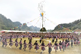 Kỳ 2: Con người Đất Tổ - hội tụ và lan toả các giá trị truyền thống