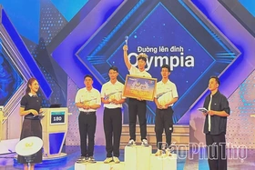 Học sinh Trường THPT chuyên Hùng Vương giành vòng nguyệt quế Cuộc thi Tháng 3 - Quý 2 Đường lên đỉnh Olympia