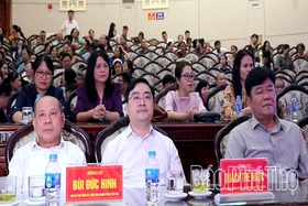 Giao lưu nghệ thuật phục vụ Nhân dân dịp Giỗ Tổ Hùng Vương tại các phường Hòa Bình, Vĩnh Phúc