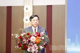 Phu Tho Promotes Investment with Enterprises in Shanghai, China