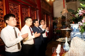 Phường Nông Trang dâng hương tưởng niệm các Vua Hùng