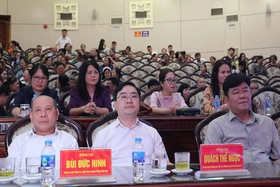 Giao lưu nghệ thuật phục vụ Nhân dân dịp Giỗ Tổ Hùng Vương tại các phường Hòa Bình, Vĩnh Phúc