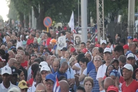 Nhiều quốc gia lên tiếng bảo vệ chủ quyền của Cuba