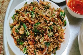 Cách làm nộm hoa chuối tép đồng ngon miệng thanh mát ngày hè