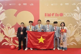 Đoàn học sinh Việt Nam giành 4/4 huy chương tại Olympic Hóa học quốc tế Mendeleev 2026