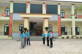 Chi bộ hỏi - Đảng ủy trả lời, cách làm thiết thực ở Thọ Văn